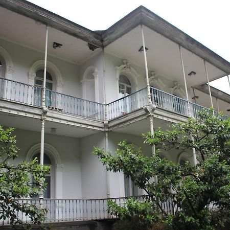 Firuza Hostel Borjomi Εξωτερικό φωτογραφία